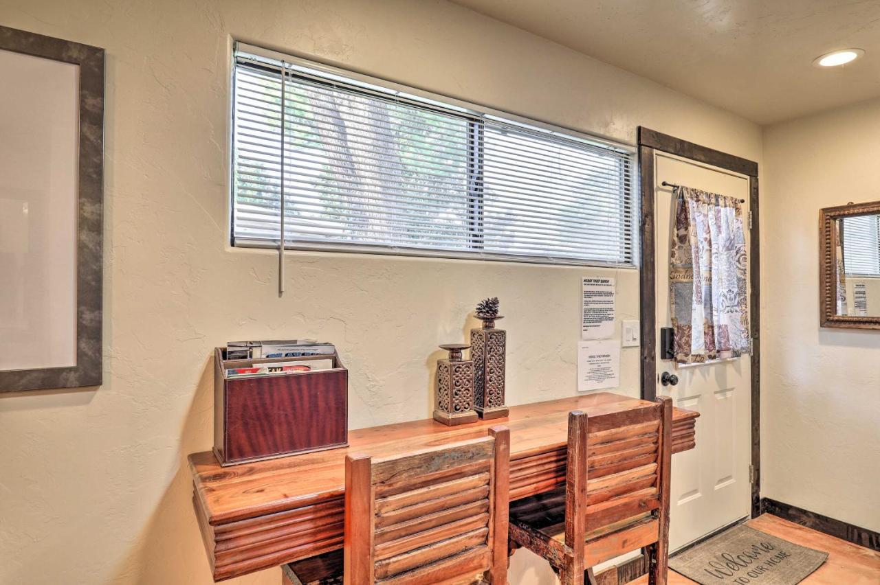 Villa Pet-Friendly Tucson Casita Shared Hot Tub And Porch Exterior foto