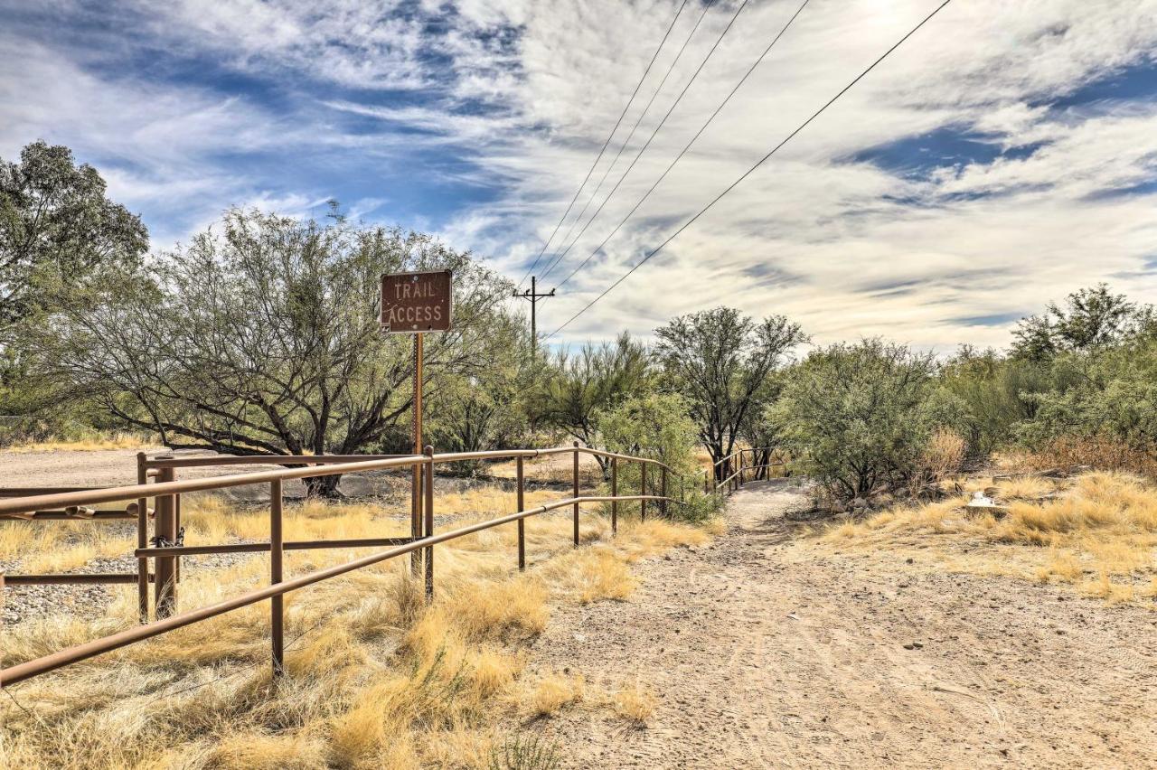 Villa Pet-Friendly Tucson Casita Shared Hot Tub And Porch Exterior foto